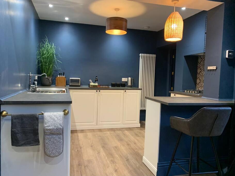 Casa vacanze No 11, Fishguard, Ideal For Beach, Coastal Path And Town!