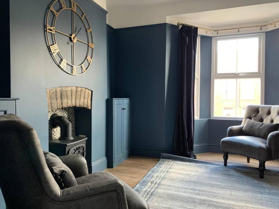 Casa vacanze No 11, Fishguard, Ideal For Beach, Coastal Path And Town!